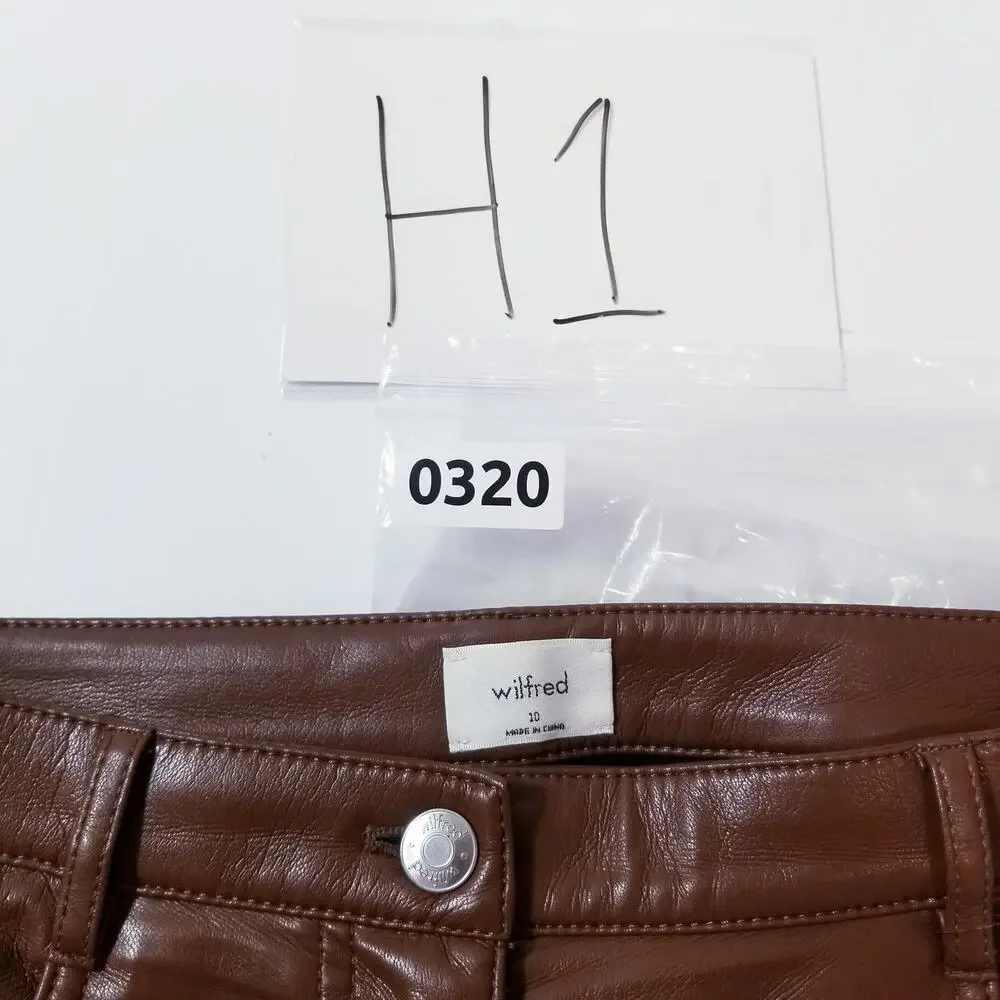 Aritzia Wilfred Soft Vegan Leather High Waisted Pants - Picture 13 of 13